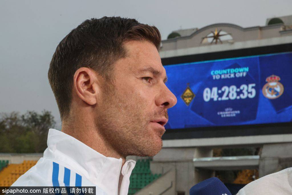 小西蒙尼的世界波与巴埃纳的处子球:马竞如何在西甲赛场重振雄风?