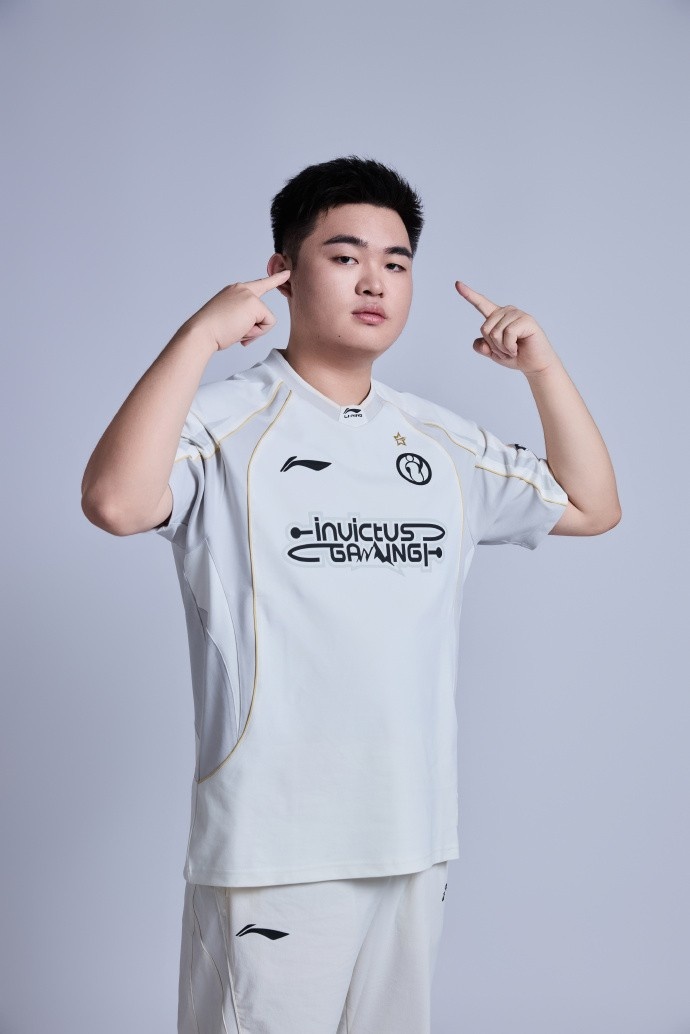 官方发布2026IG定妆照：極往开来，聚火成炬，破阵踏征途！