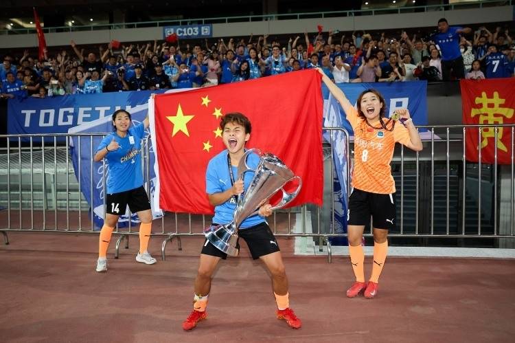 国米与巴萨抢七，伦敦双雄让皇马巴黎蒙羞